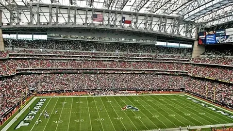 东契奇出战湖人，战绩遗憾告负